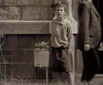 Garanti Bankası su satan çocuk reklamı